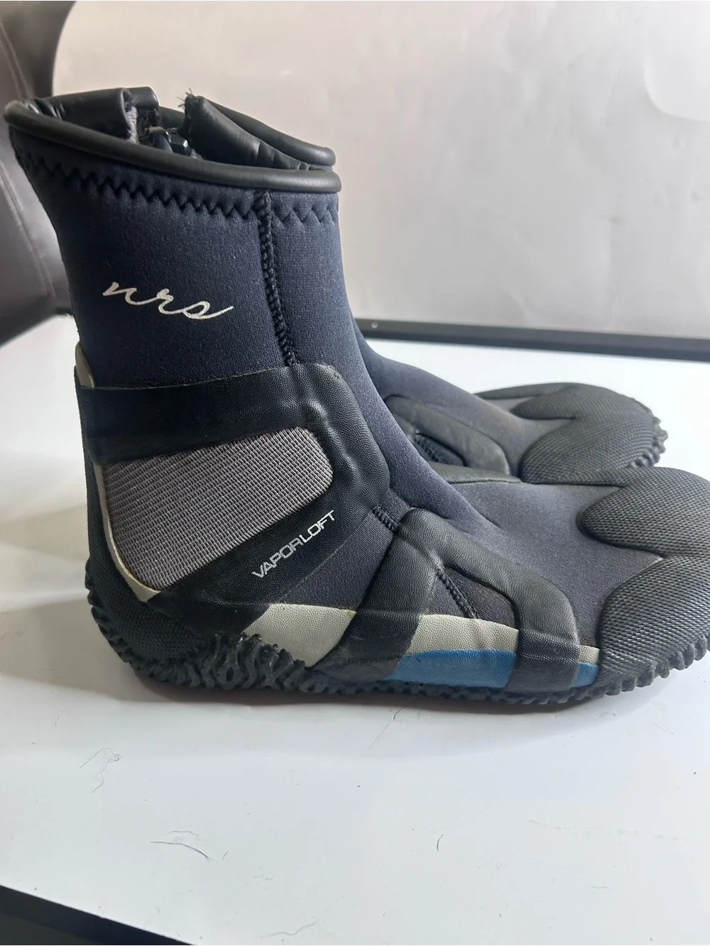 Nrs durable black
